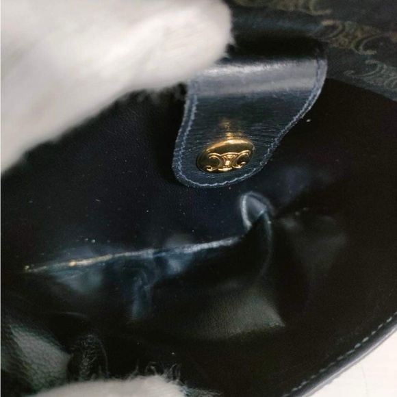 Celine Crossbody in good Condition!! - Picture 5 of 16